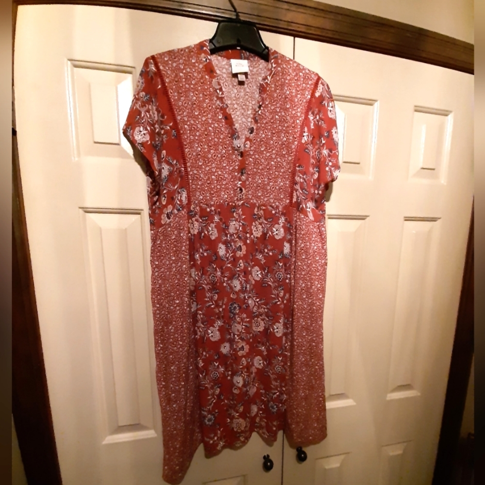 Great looking casual dress